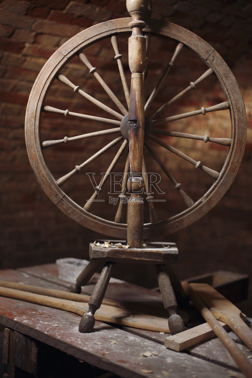 老学校古董木材工作工具-古董木材商店静物生活照片摄影图片