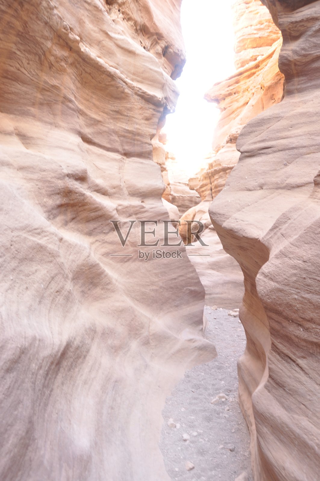 以色列埃拉特附近的红色峡谷照片摄影图片