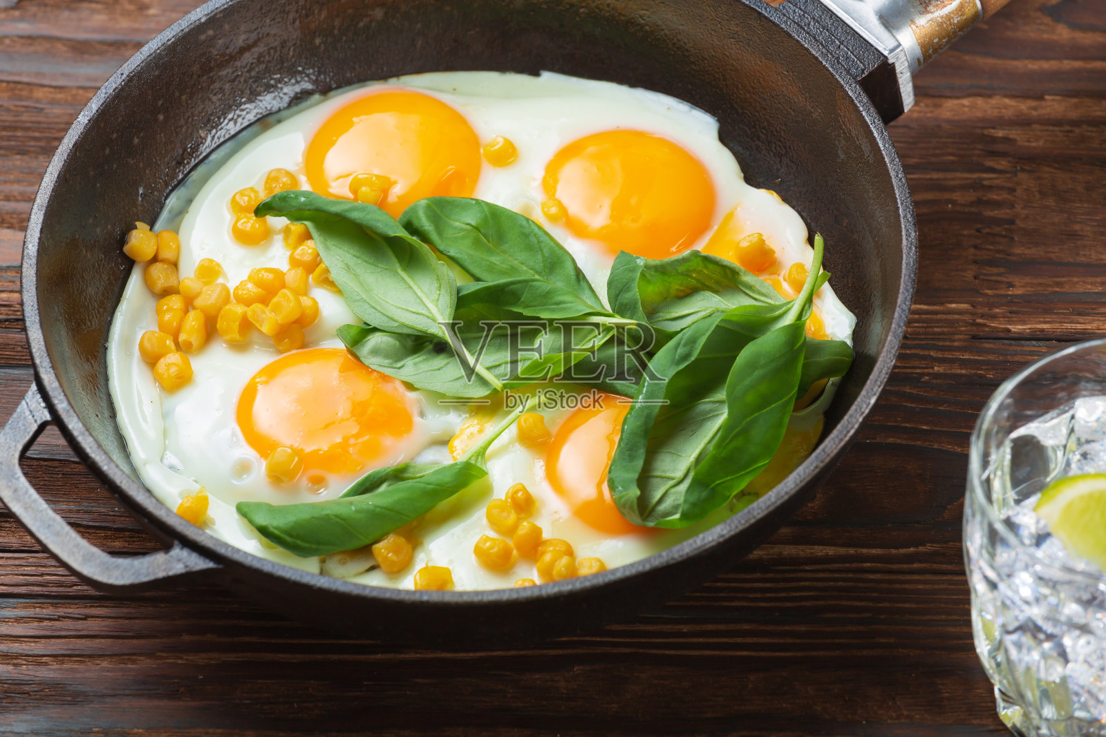 水煮蛋，健康早餐，健康炒鸡蛋，全煎蛋，英式早餐照片摄影图片