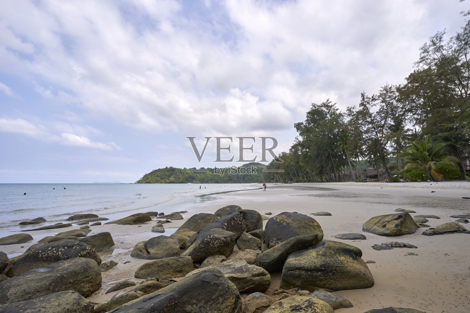 泰国美丽的海滩风景。照片摄影图片