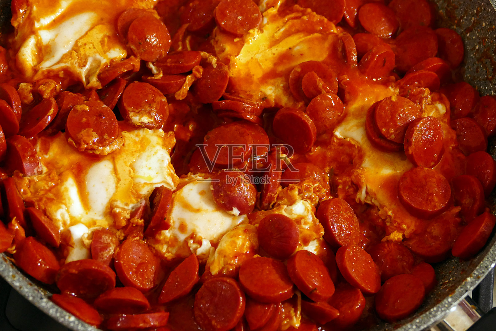 早餐煎蛋香肠，照片摄影图片