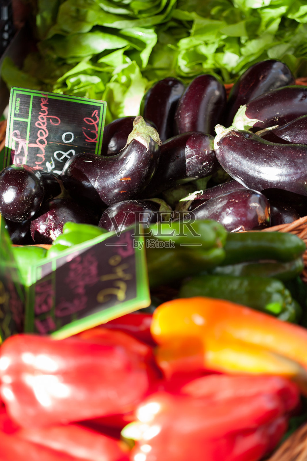 茄子和辣椒照片摄影图片