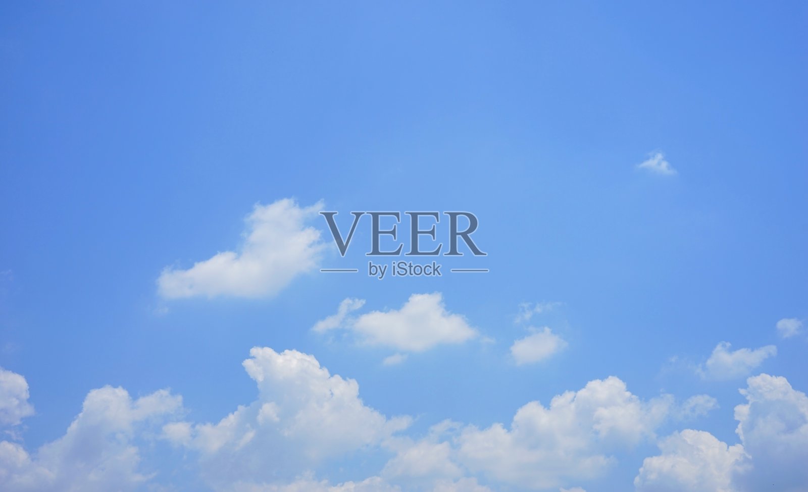 清澈的天空照片摄影图片