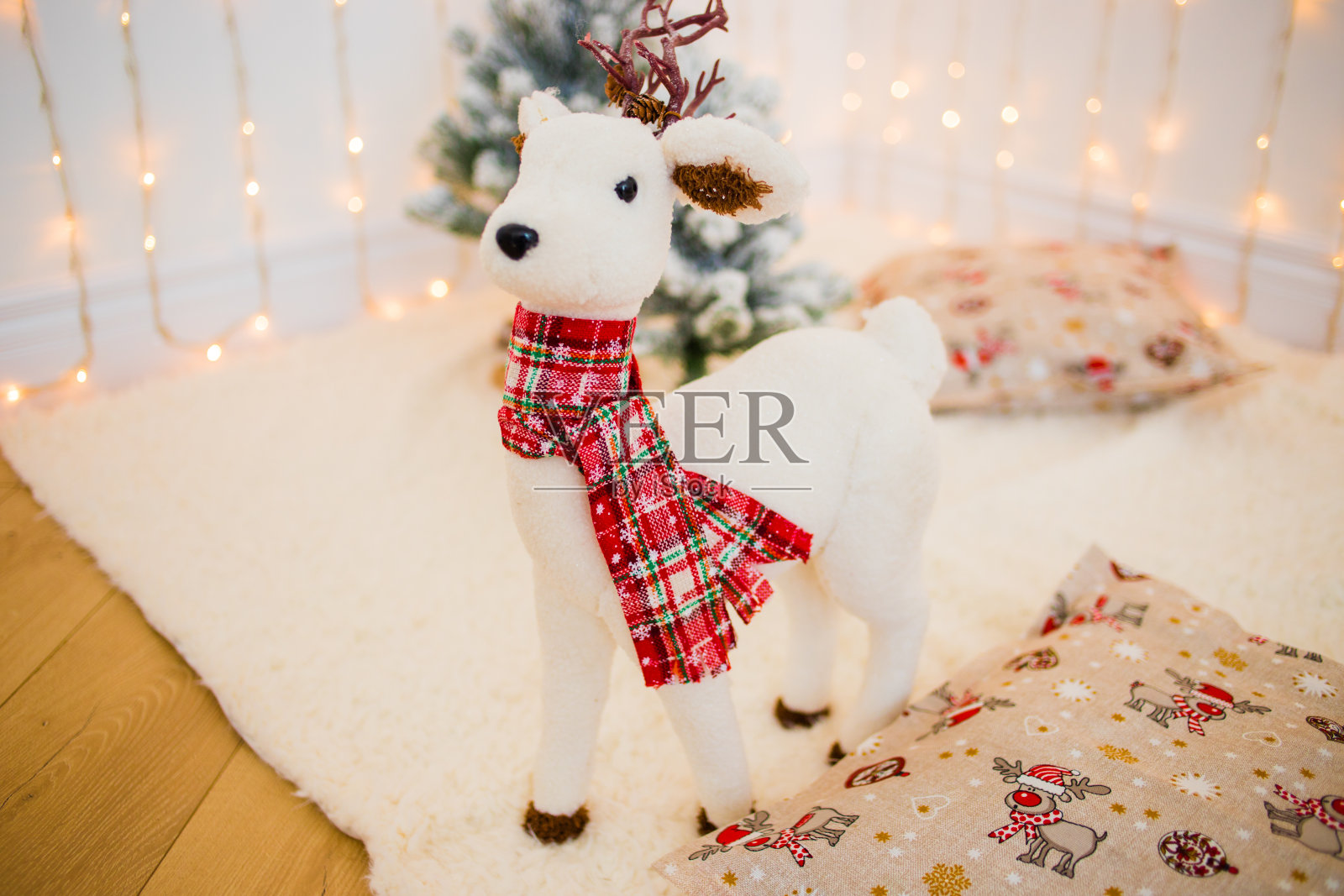 迷人的圣诞装饰品照片摄影图片