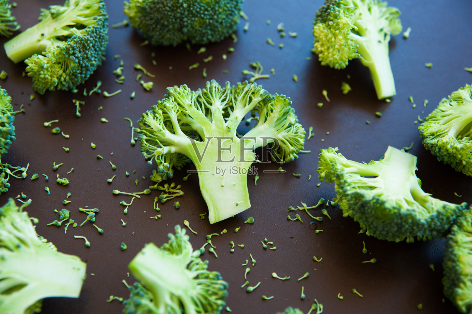 生西兰花背景。健康饮食理念。俯视图照片摄影图片