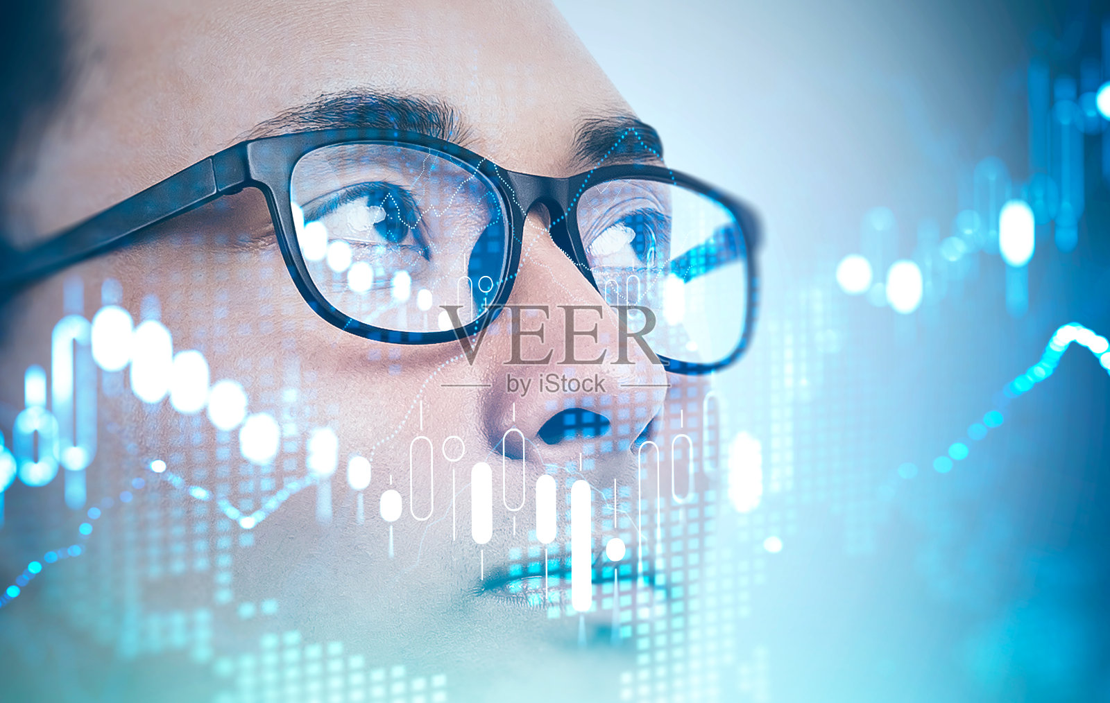 亚洲投资者投资眼镜、数字图形照片摄影图片