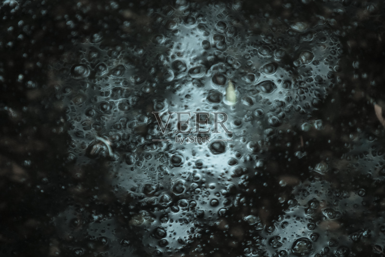 泥塘倒影背景照片摄影图片