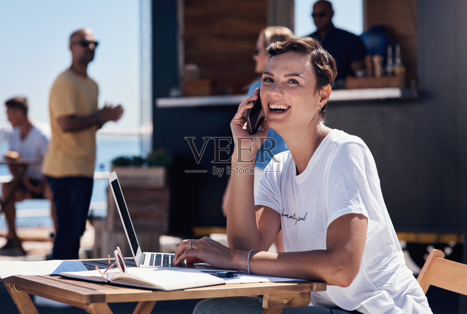 您已联系到她照片摄影图片