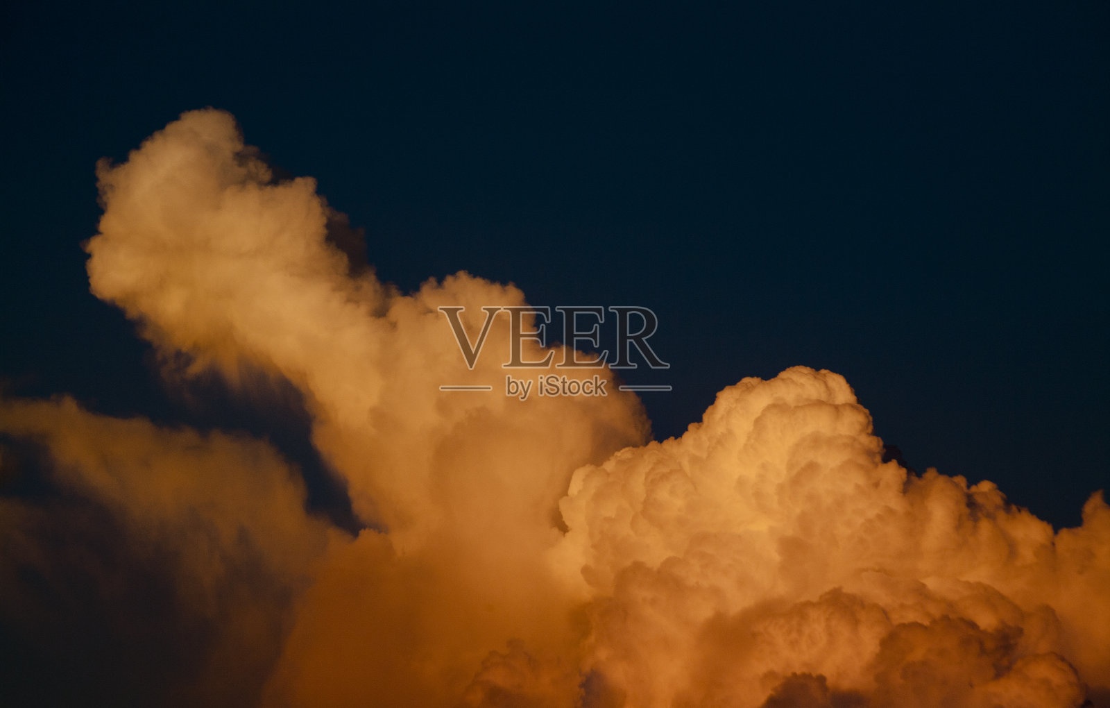 月亮和日落照片摄影图片