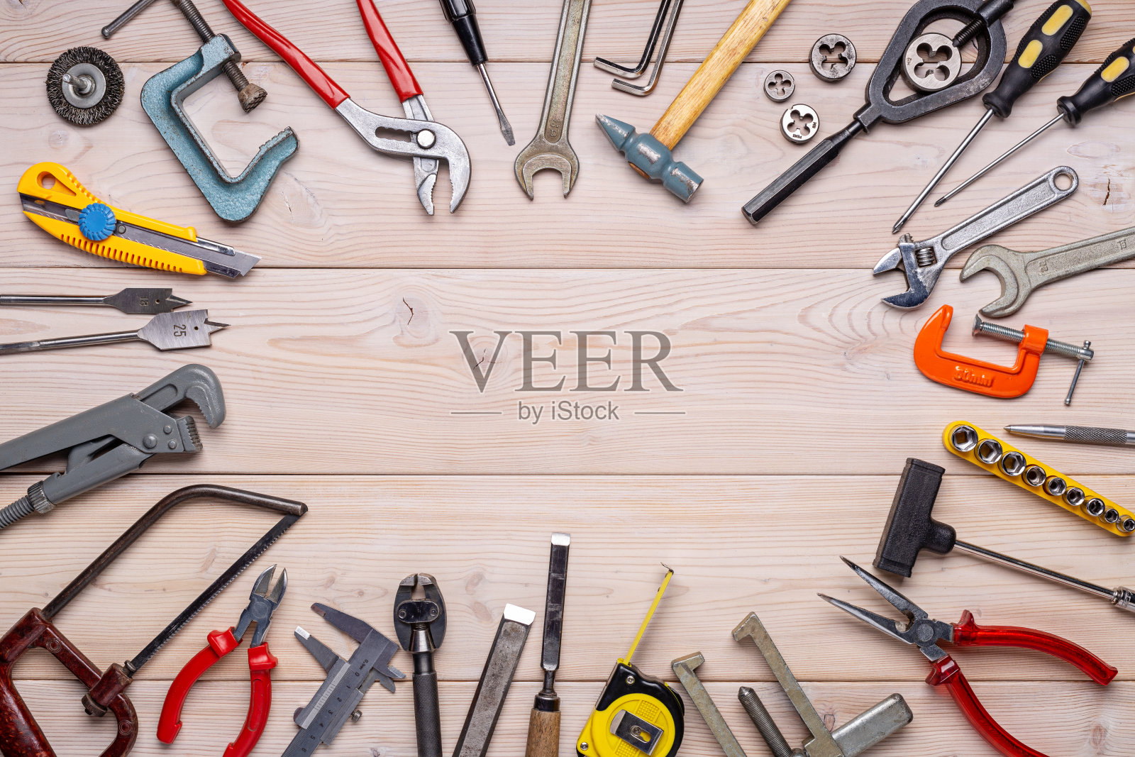 一套用于家庭修复和重建的工具。照片摄影图片