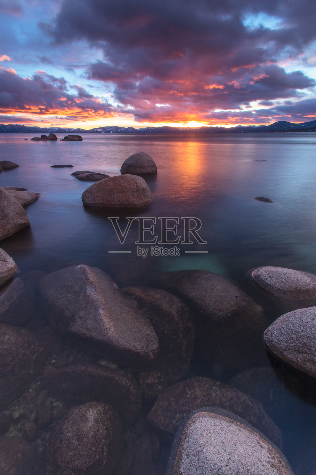 美丽的北太浩湖照片摄影图片