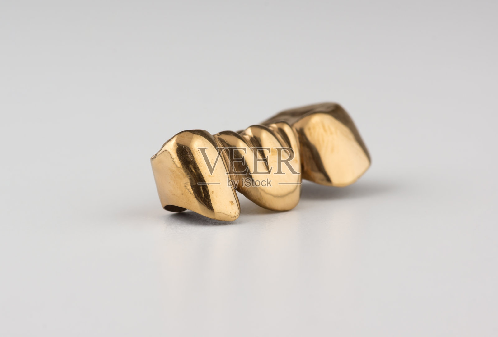 镶金假牙冠照片摄影图片