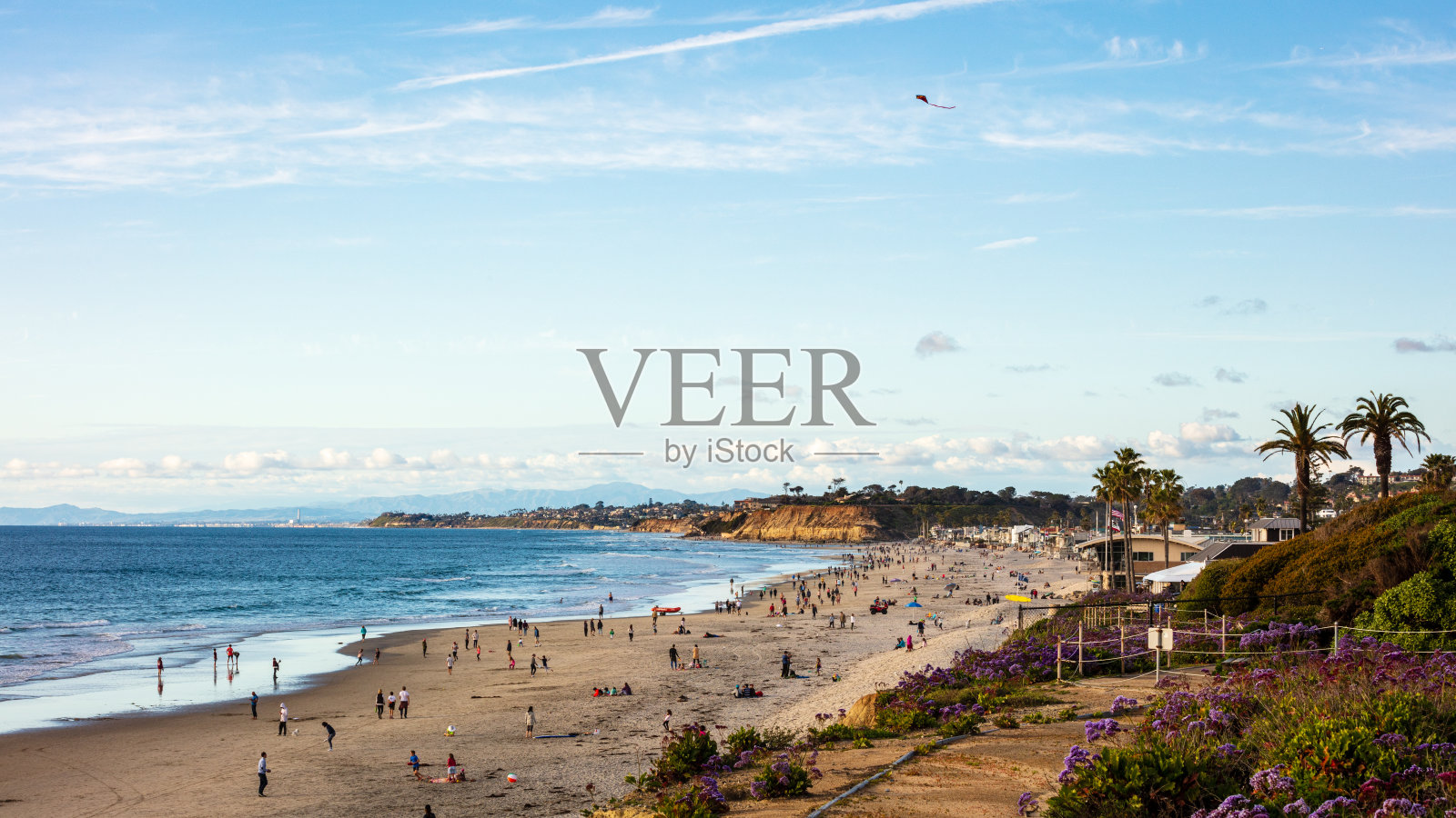 日落在特里松和德尔马海滩，加利福尼亚州圣地亚哥照片摄影图片