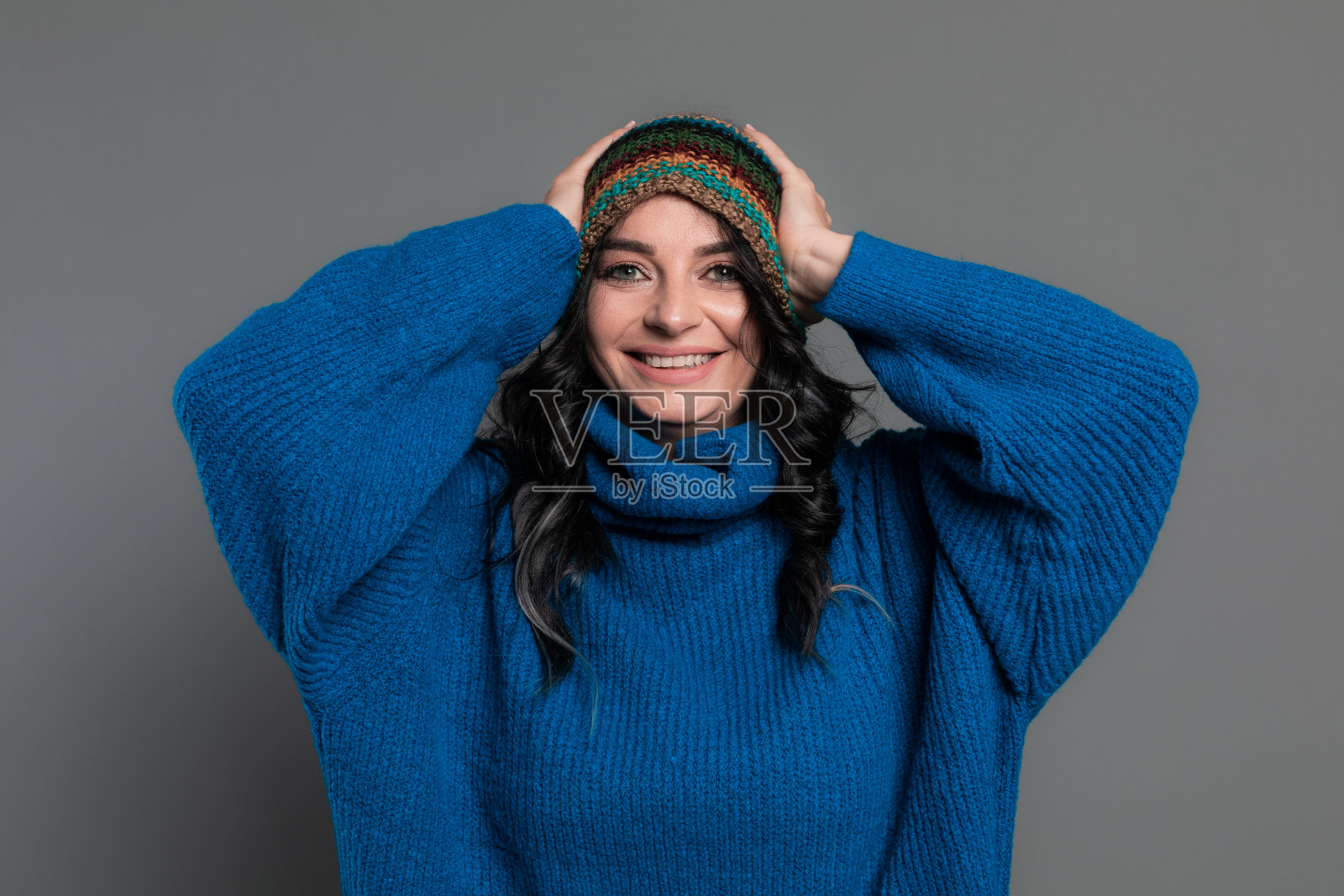 美丽女人的冬季肖像照片摄影图片