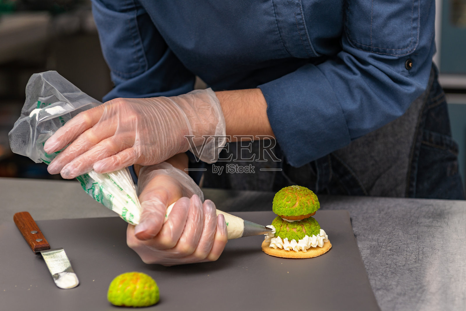 糖果商用绿釉做蛋糕照片摄影图片