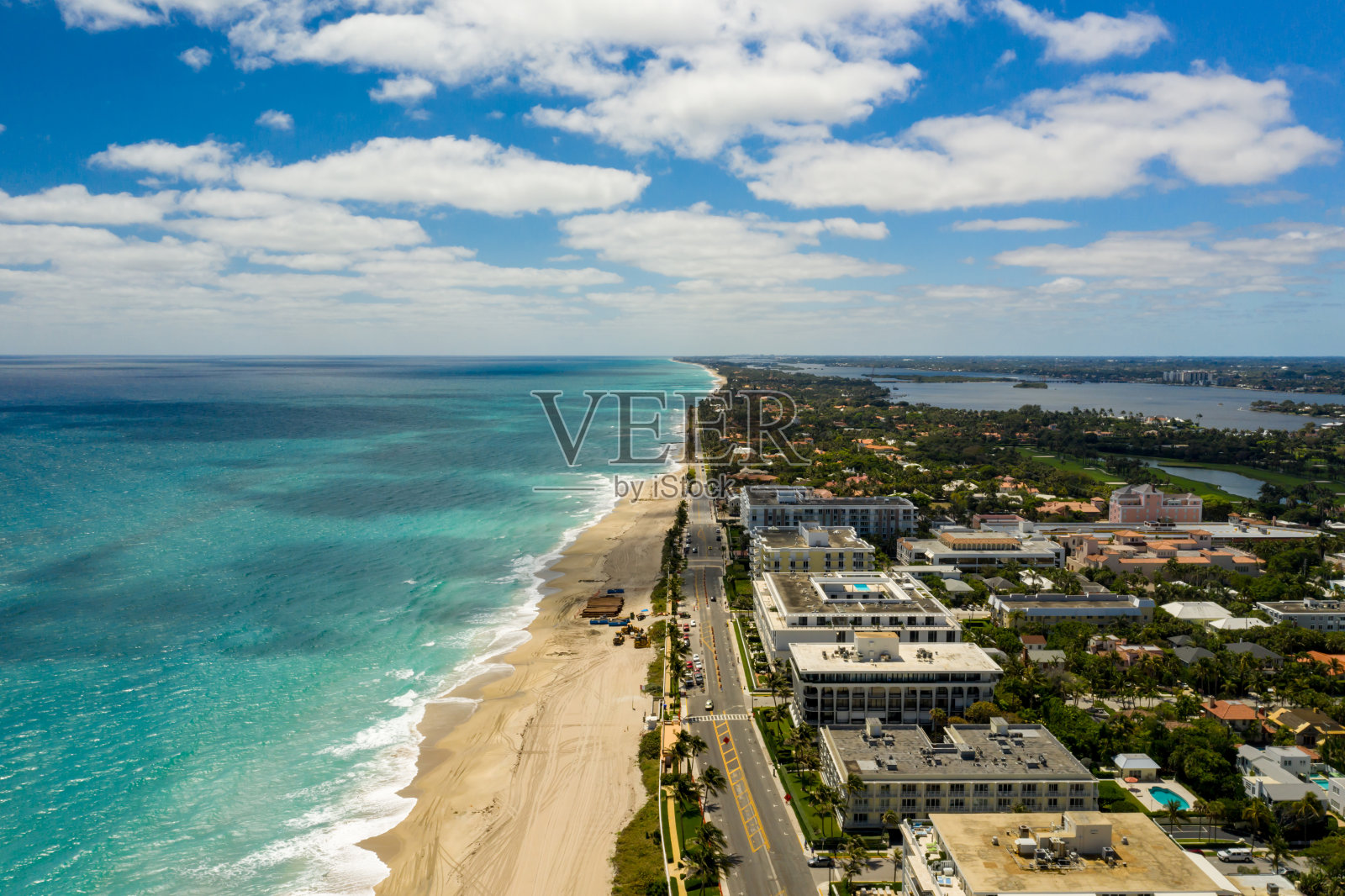 西棕榈滩海岸线航拍照片照片摄影图片