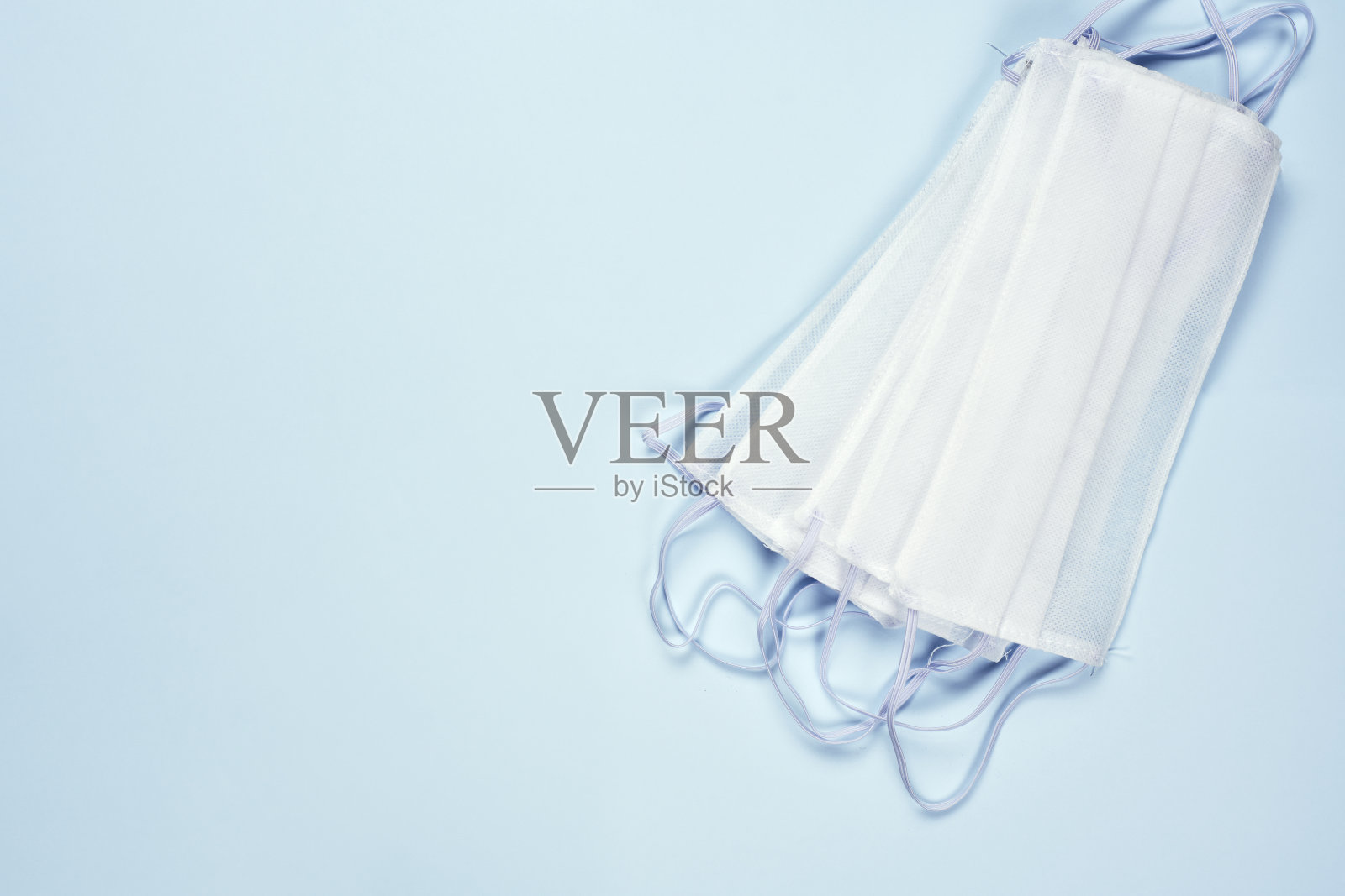 一堆口罩。医用口罩短缺或短缺照片摄影图片