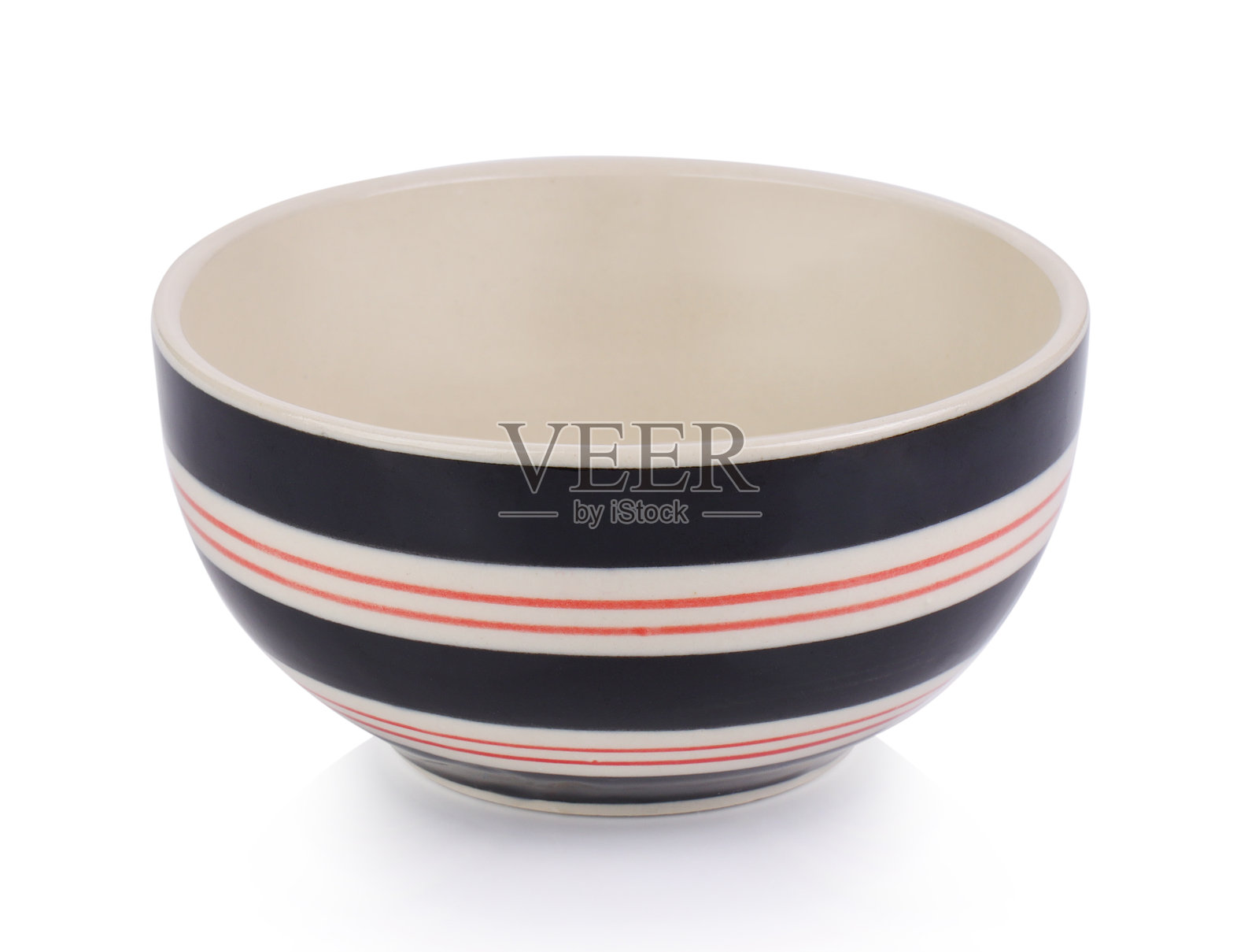 陶瓷碗孤立在白色背景上照片摄影图片