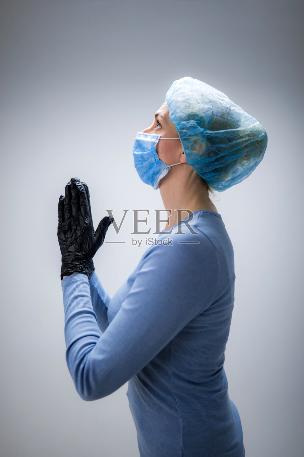 冠状病毒COVID-19卫生/关于疾病的现实世界问题的说明性陈述。照片摄影图片