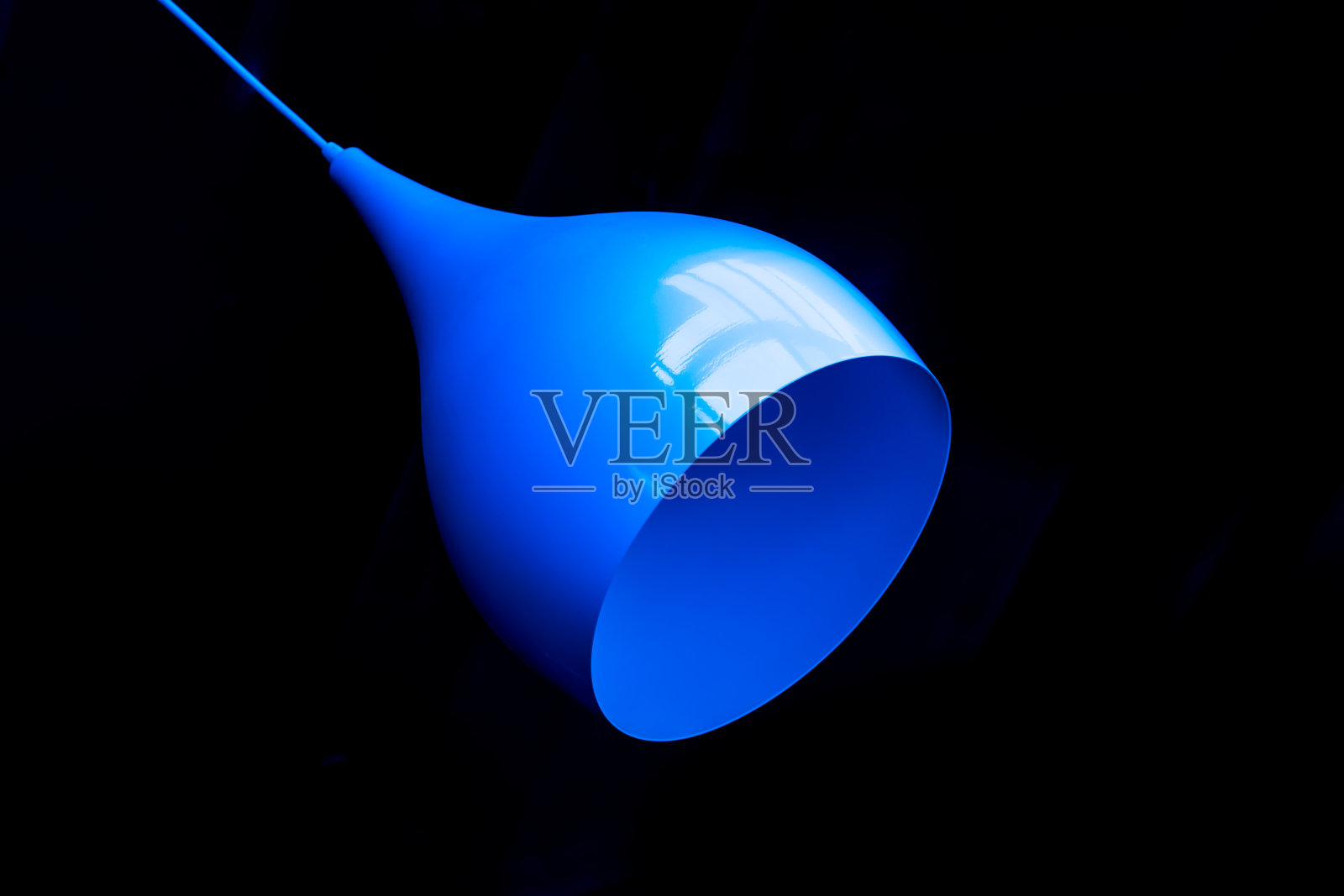 蓝色的挂灯照片摄影图片