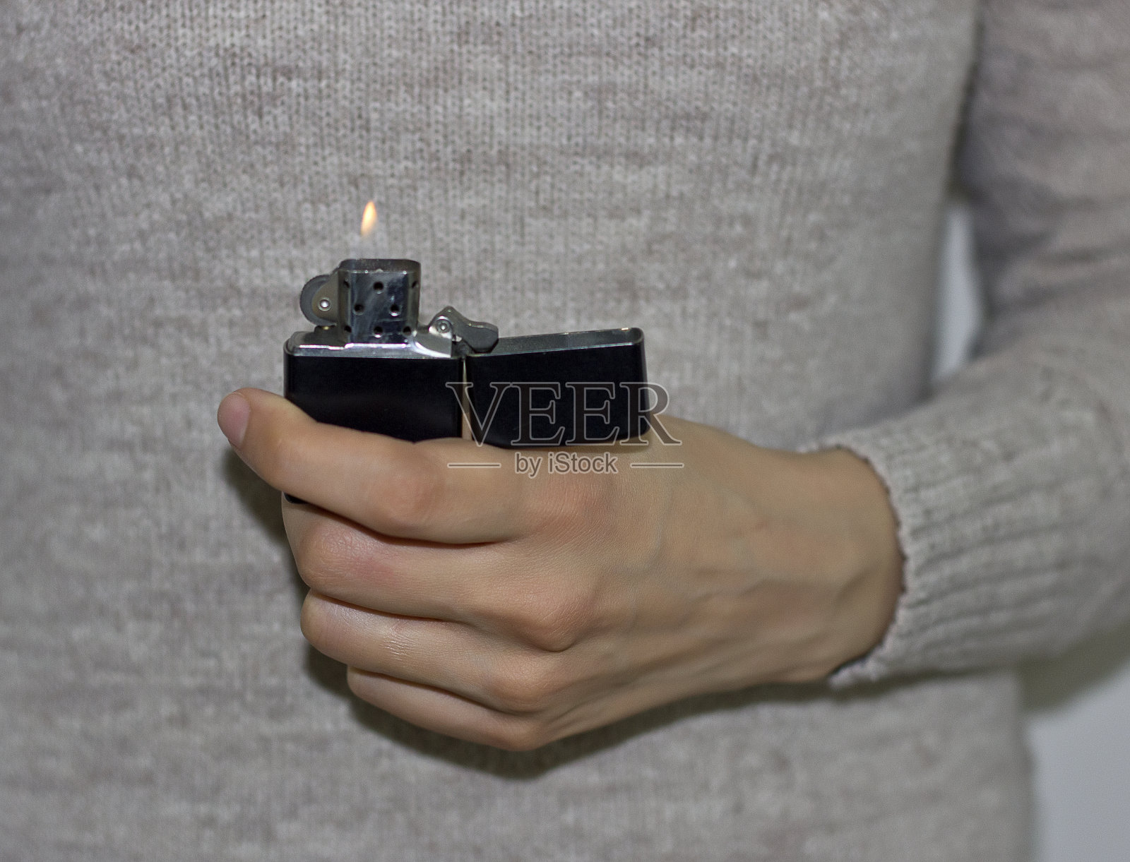 吸烟照片摄影图片