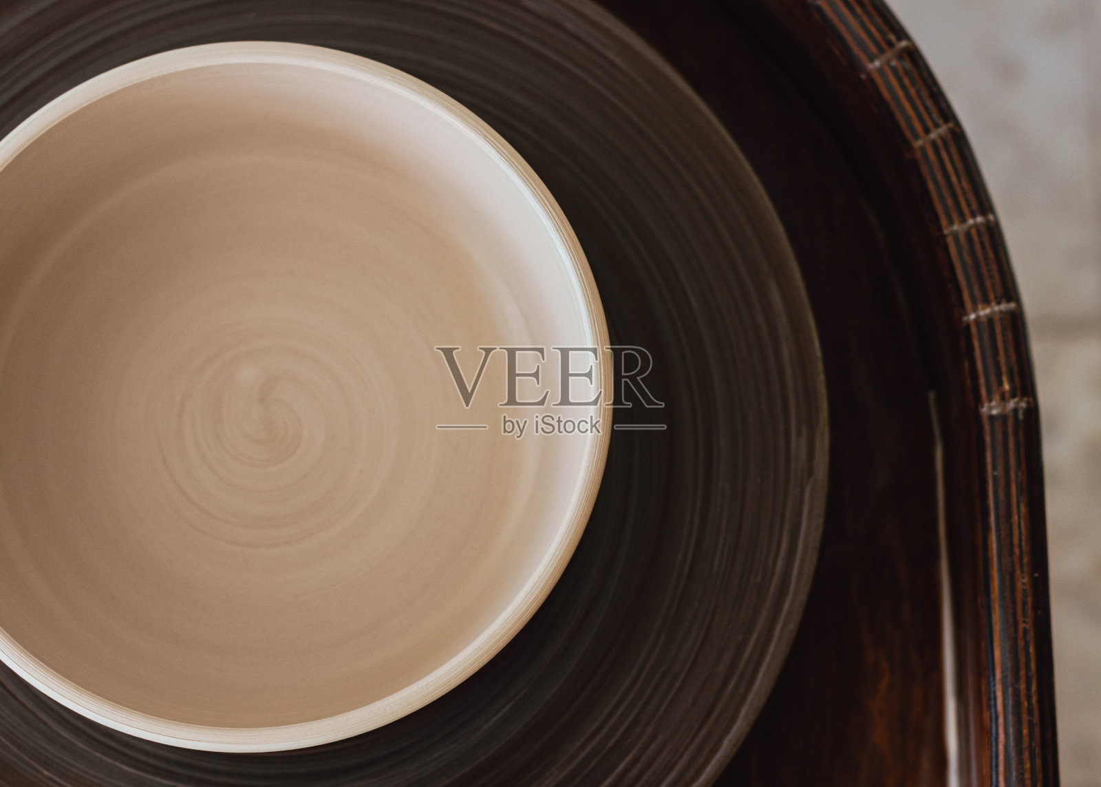 陶瓷板的特写照片在顶视图照片摄影图片