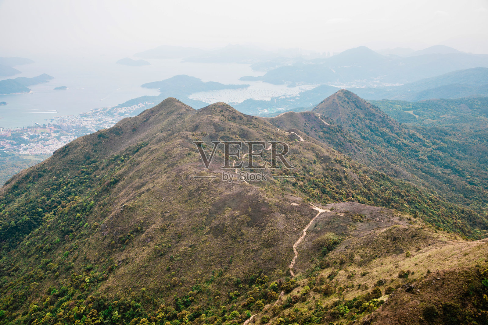 香港马鞍山郊野公园户外远足路线之小径照片摄影图片