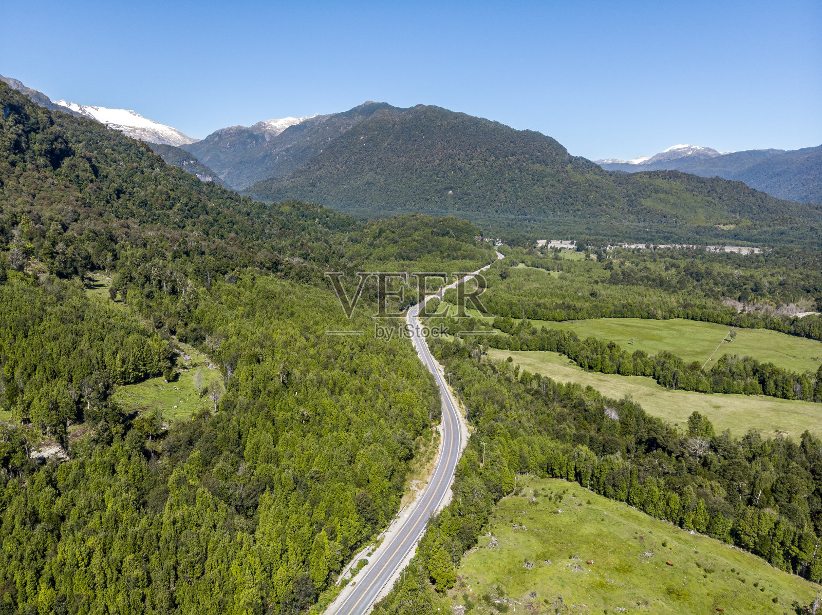 智利南部Queulat国家公园的cartera Austral照片摄影图片