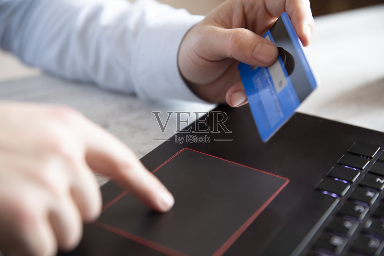 网上购物照片摄影图片