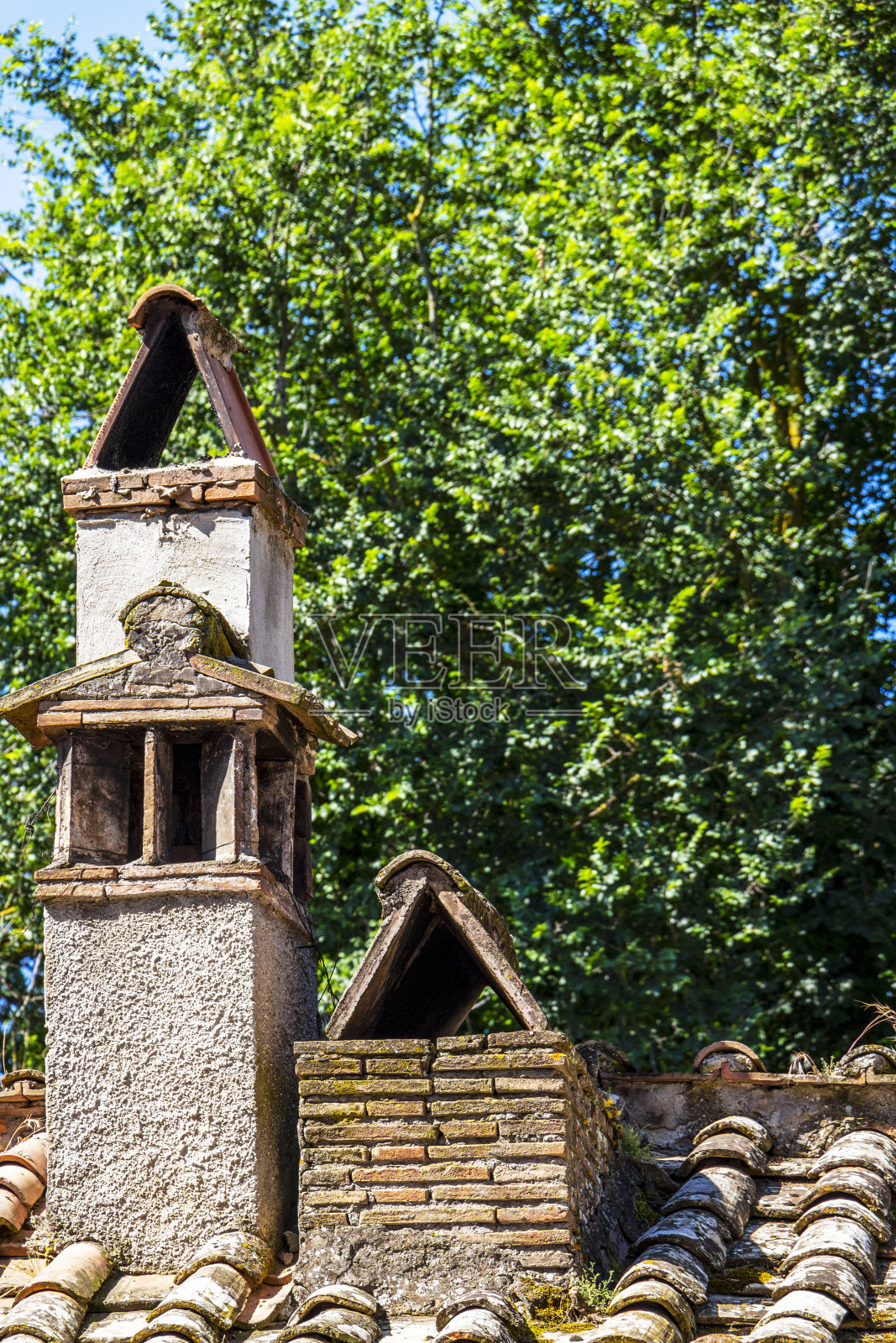 巴萨诺在特维里纳，意大利建筑照片摄影图片