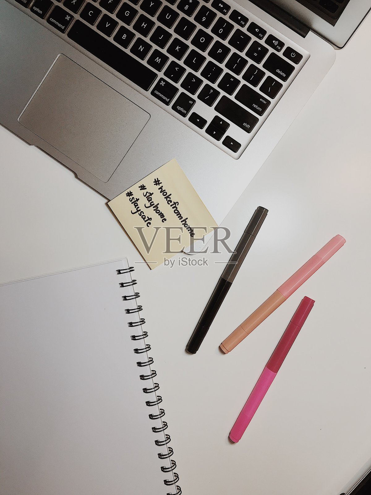 居家办公照片摄影图片