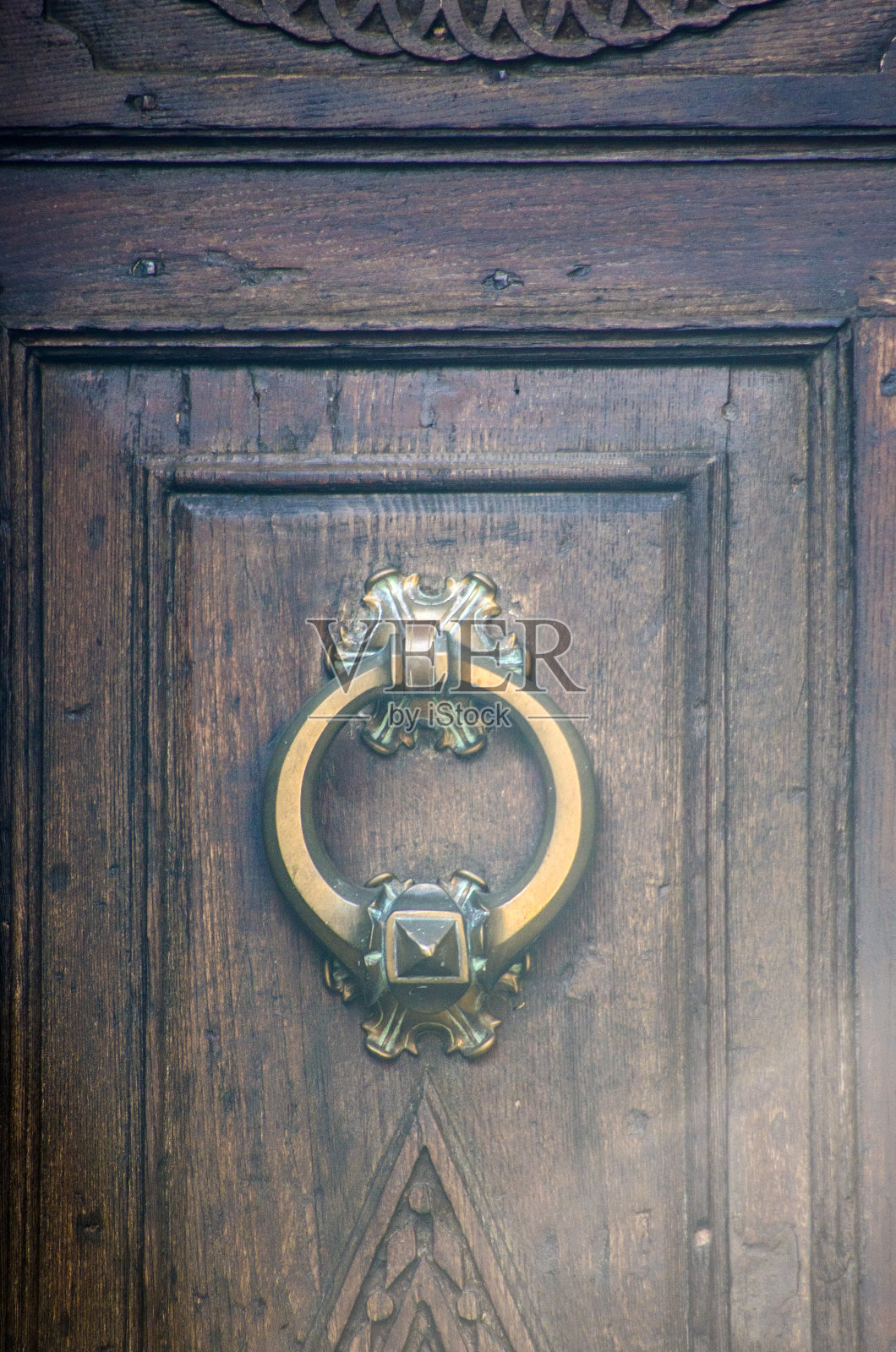 历史建筑的古老门环照片摄影图片