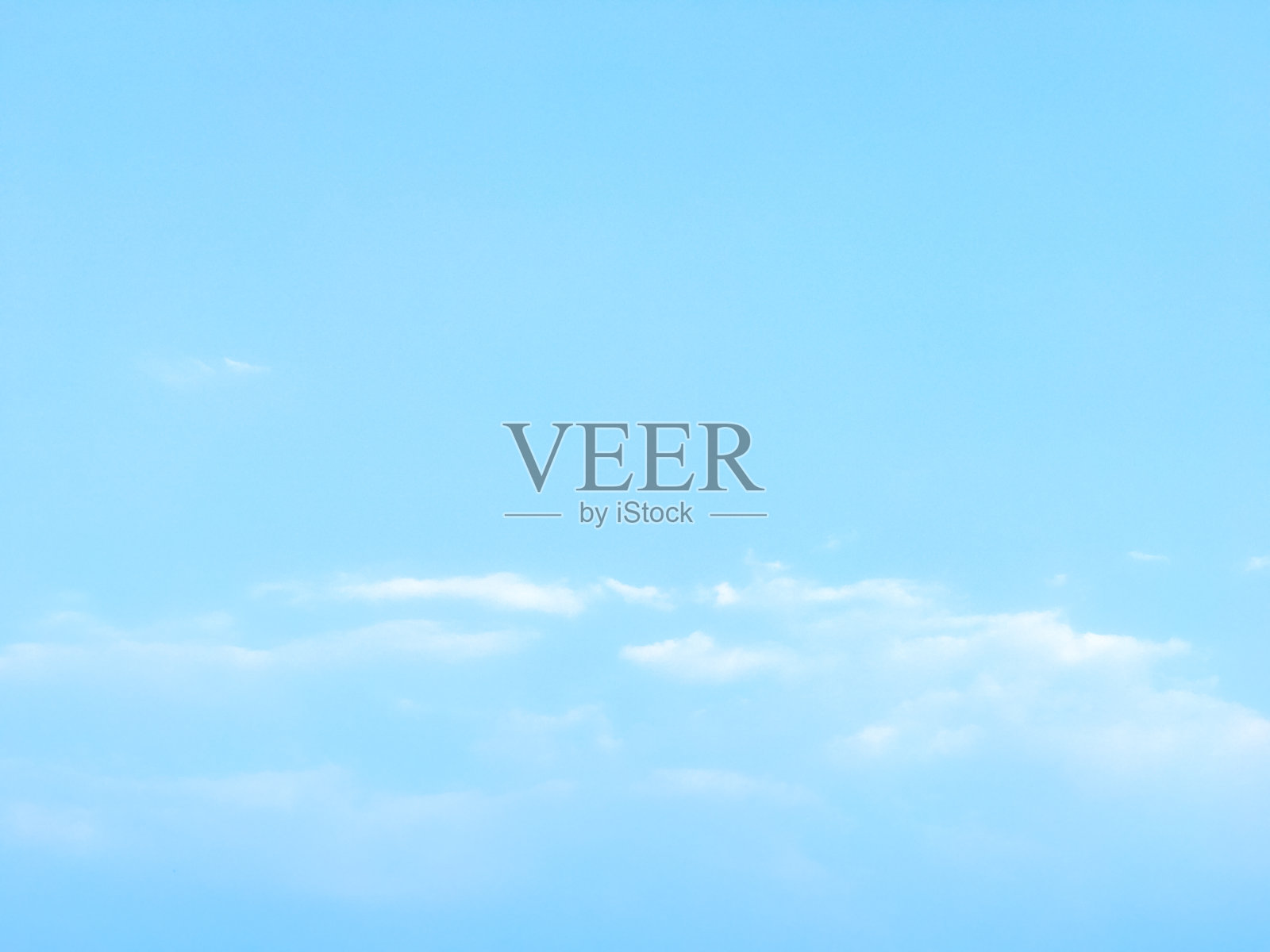 蓝天略带云照片摄影图片