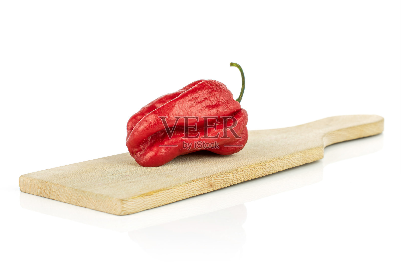 辣椒孤立在白辣椒上照片摄影图片