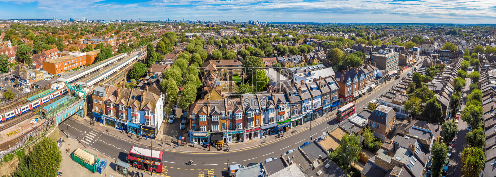 晴天伦敦郊区鸟瞰图照片摄影图片