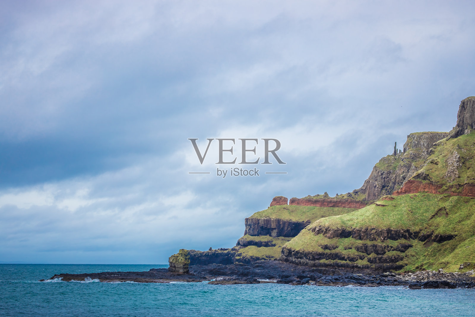 秋天的巨人堤道，北爱尔兰照片摄影图片