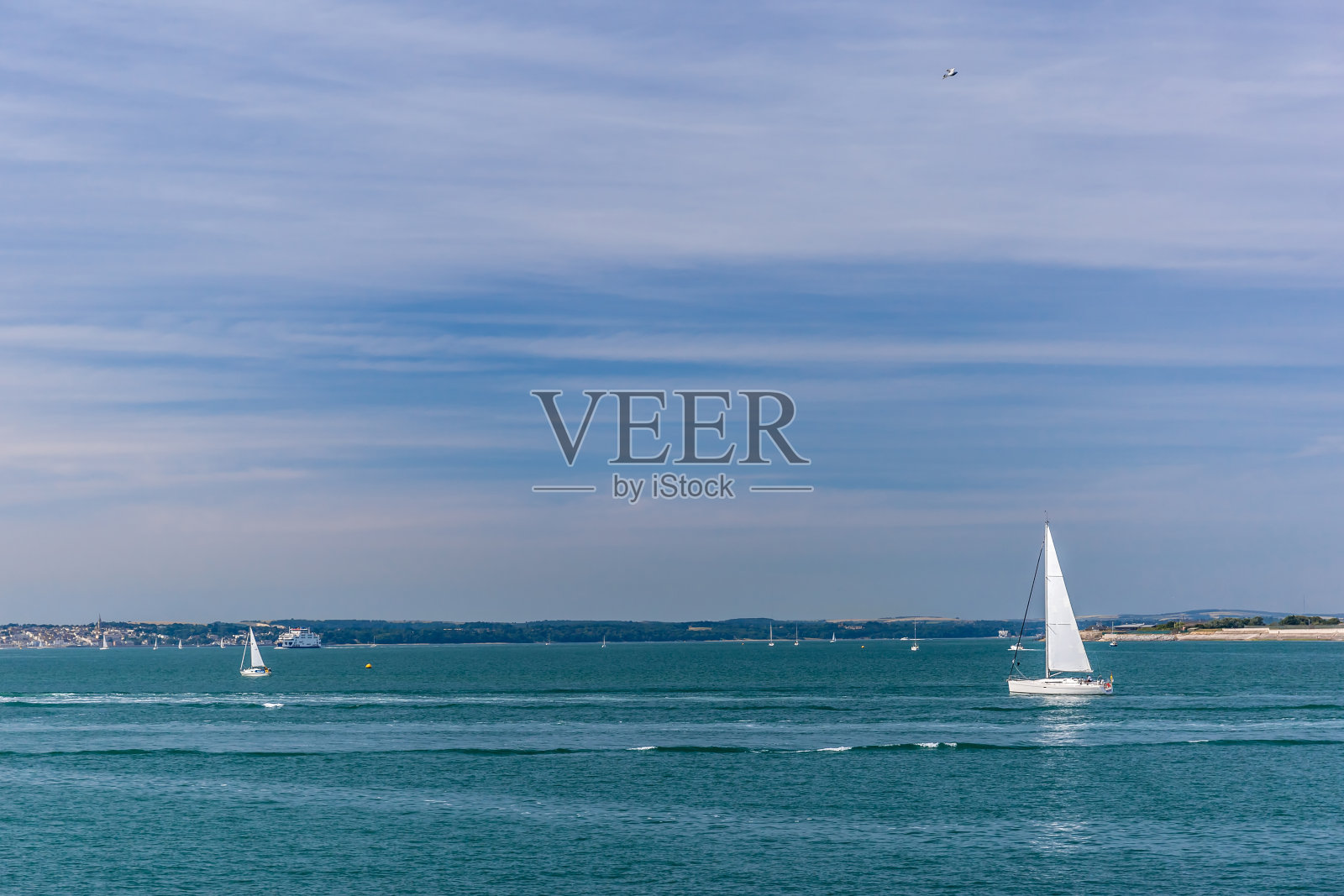 英国夏天的朴茨茅斯港照片摄影图片