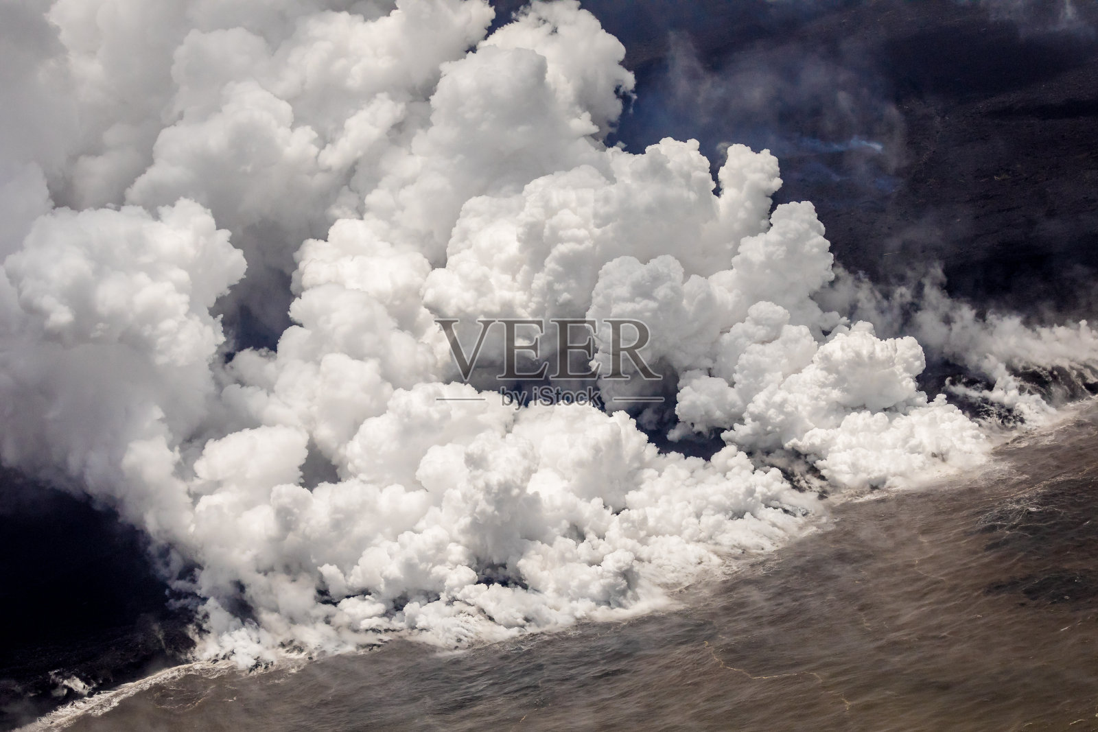 基拉韦厄火山喷发2018 -大岛夏威夷鸟瞰图照片摄影图片