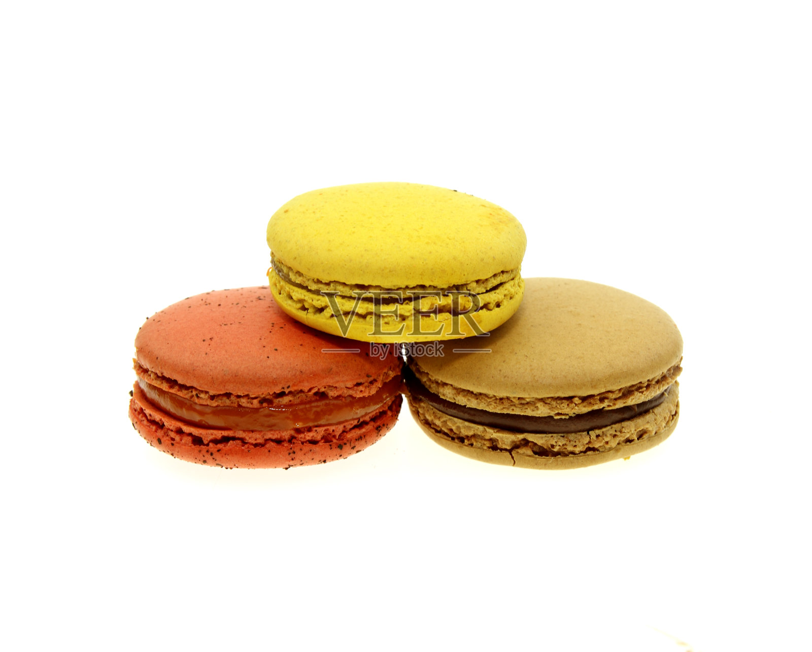 彩色Magarons或Magarons法式甜点上的白色照片摄影图片