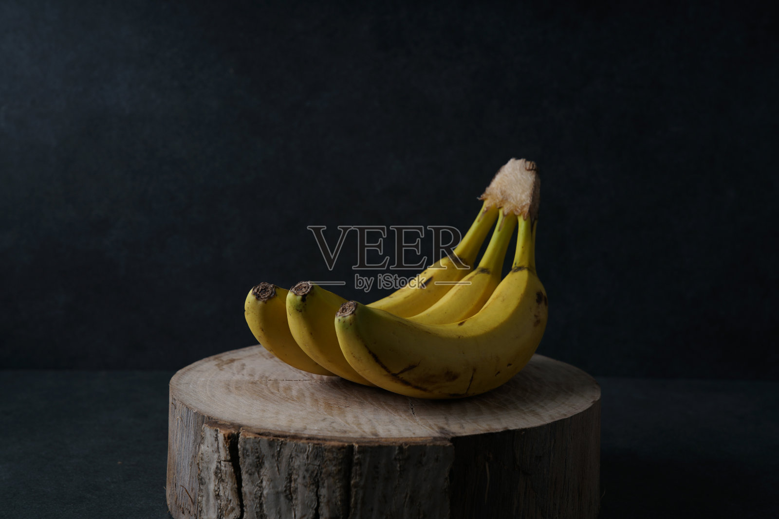 新鲜的香蕉照片摄影图片