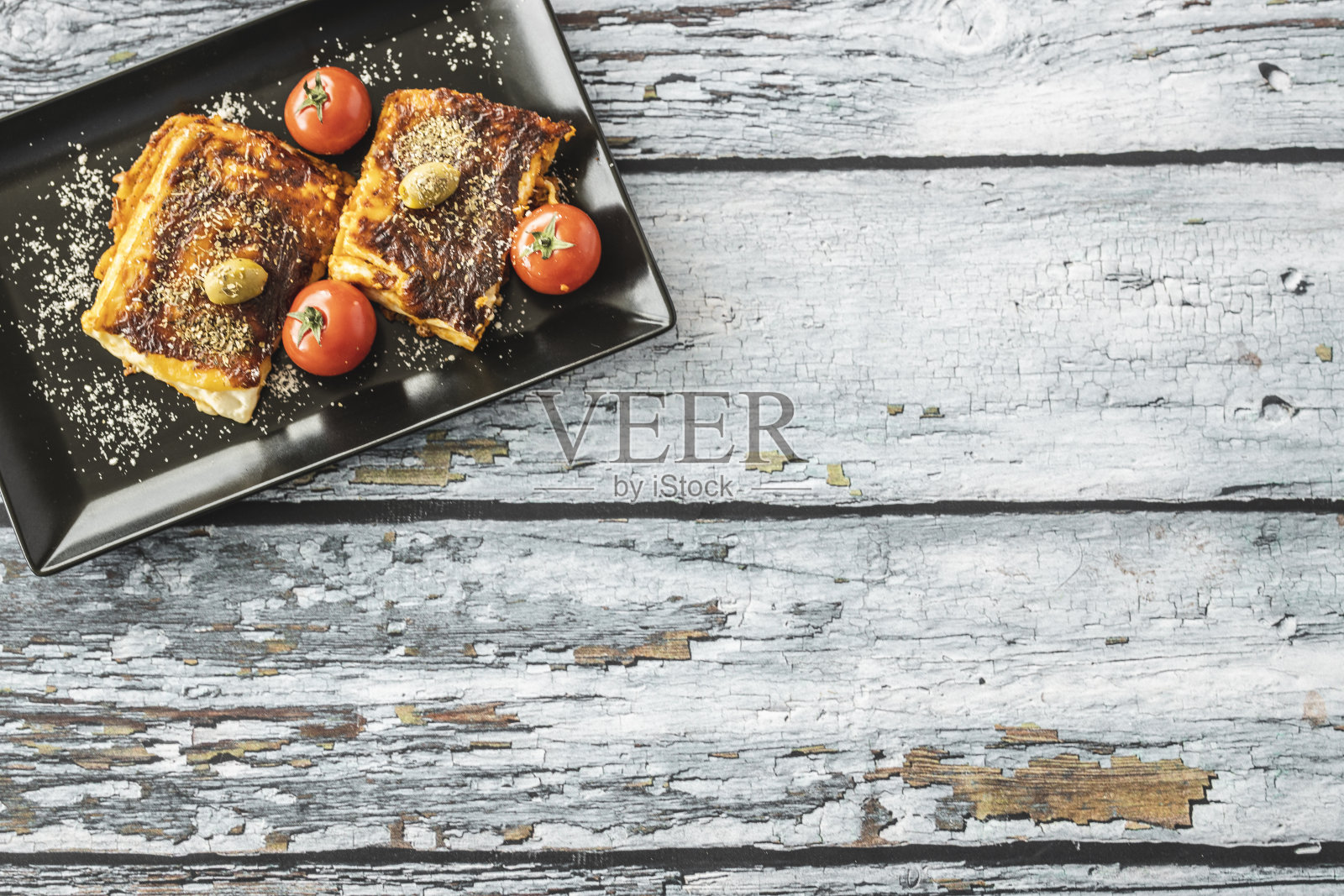 牛肉烤宽面条照片摄影图片