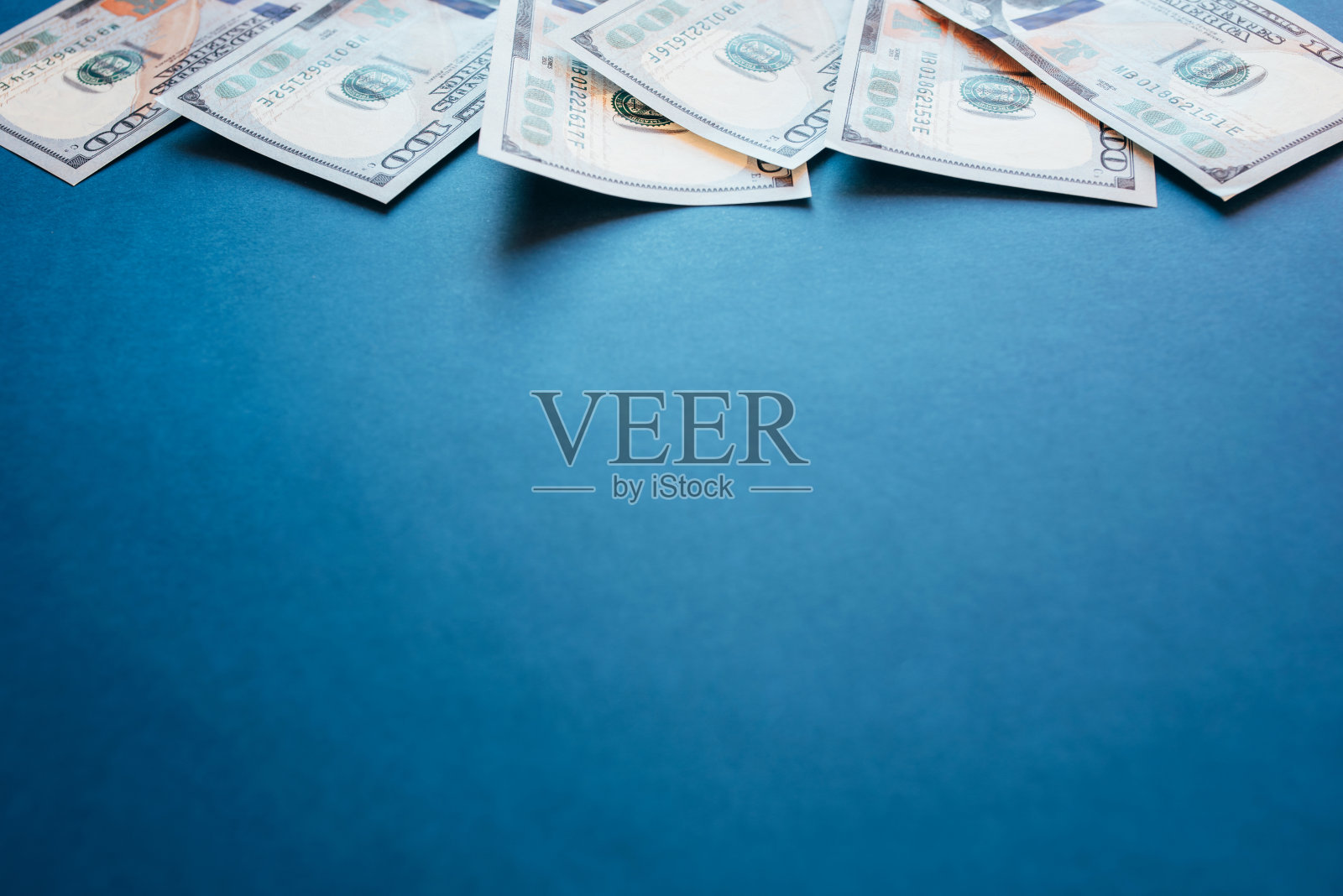 美国现金美元。一百美元钞票。照片摄影图片