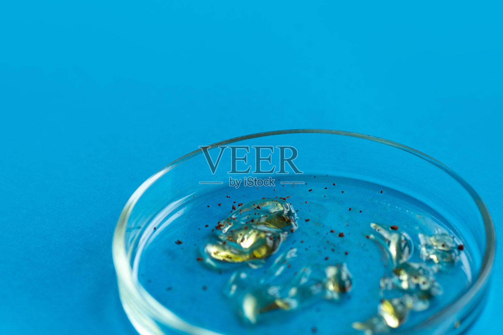 流行病和全球病毒攻击的概念。实验室检测不同的样本。照片摄影图片