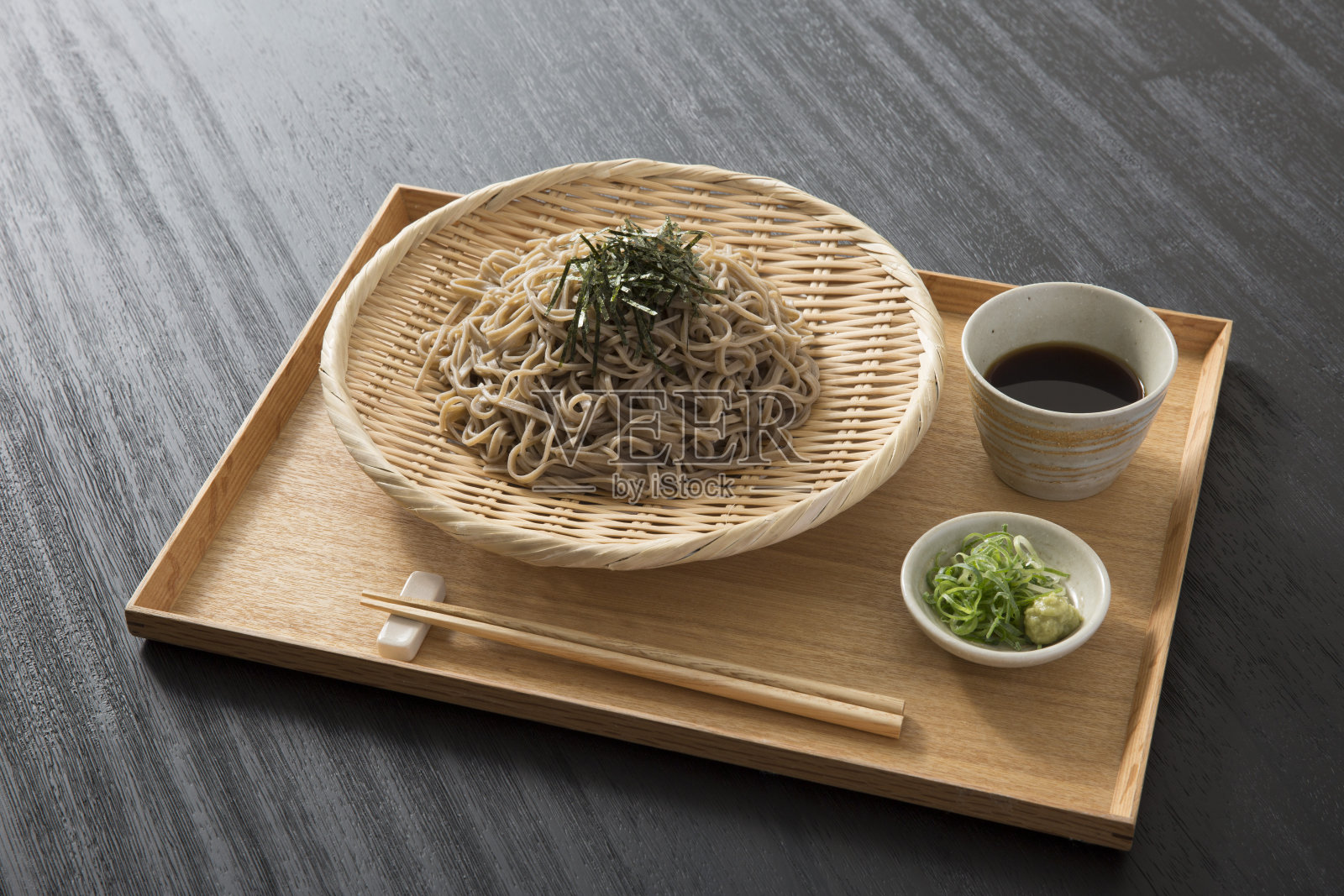 荞麦Zaru照片摄影图片