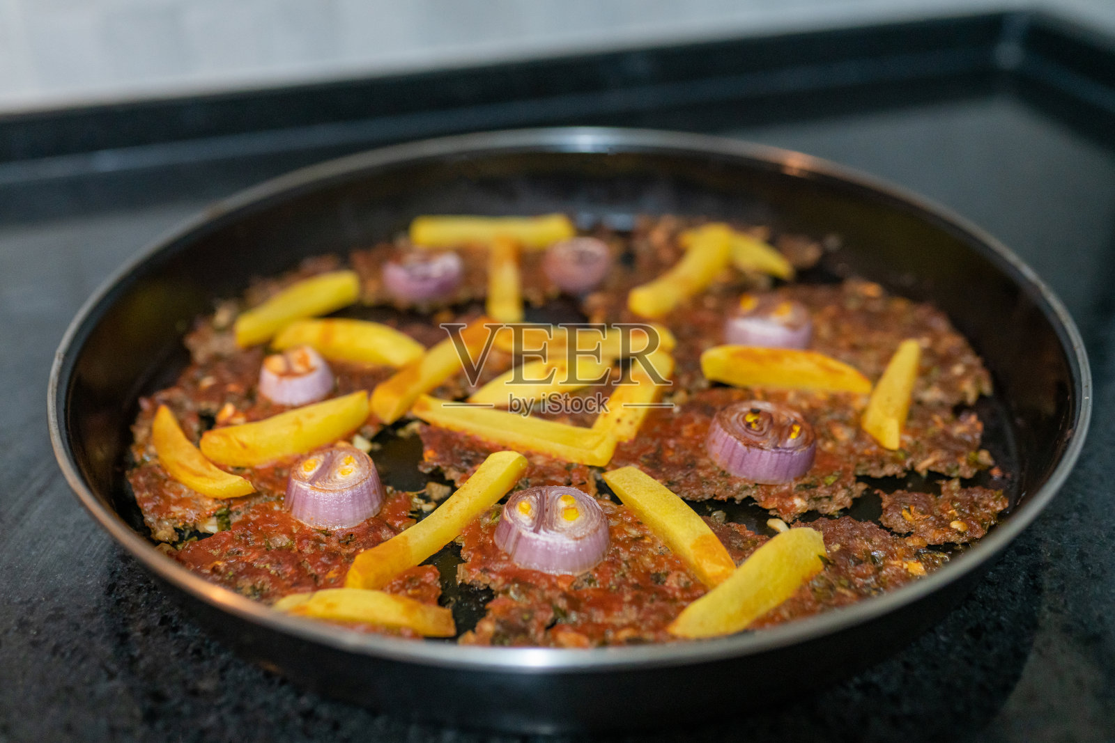 托盘烤肉，哈塔伊独特风味之一照片摄影图片