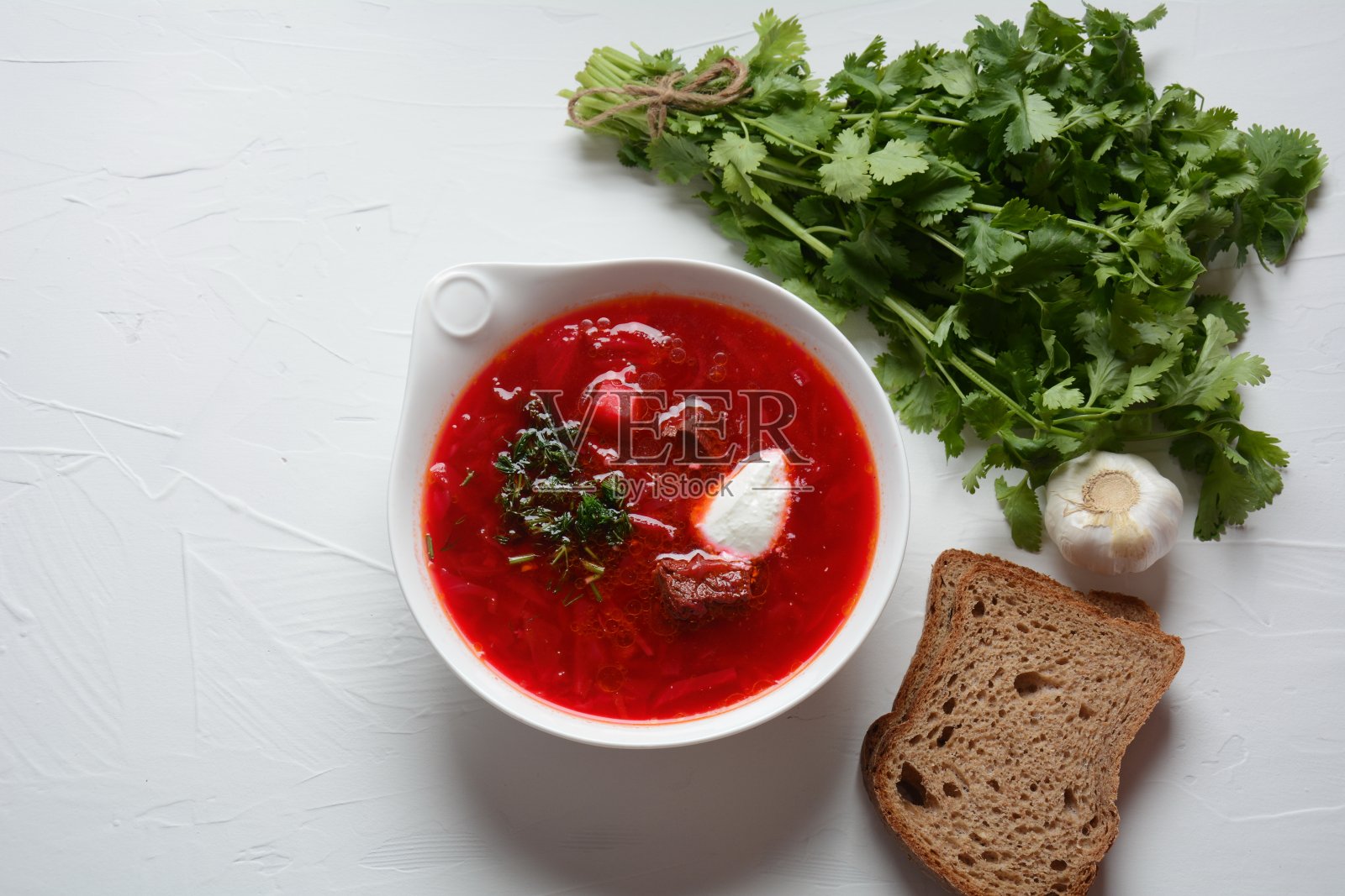 传统乌克兰风味罗宋汤照片摄影图片