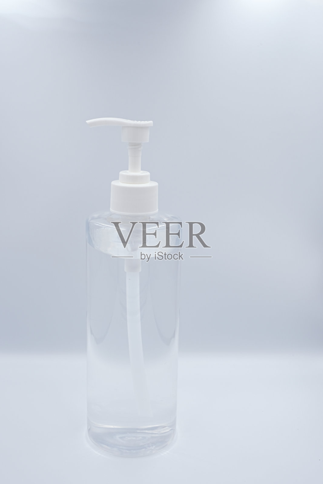 酒精凝胶和洗手液洗手液白色背景照片摄影图片