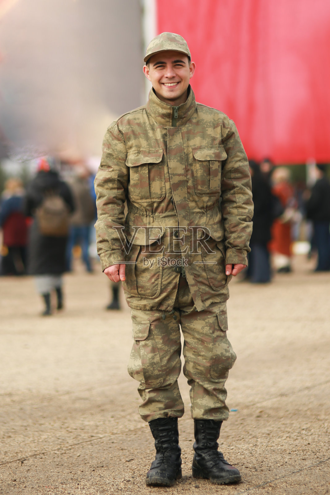 快乐的土耳其士兵的肖像照片摄影图片