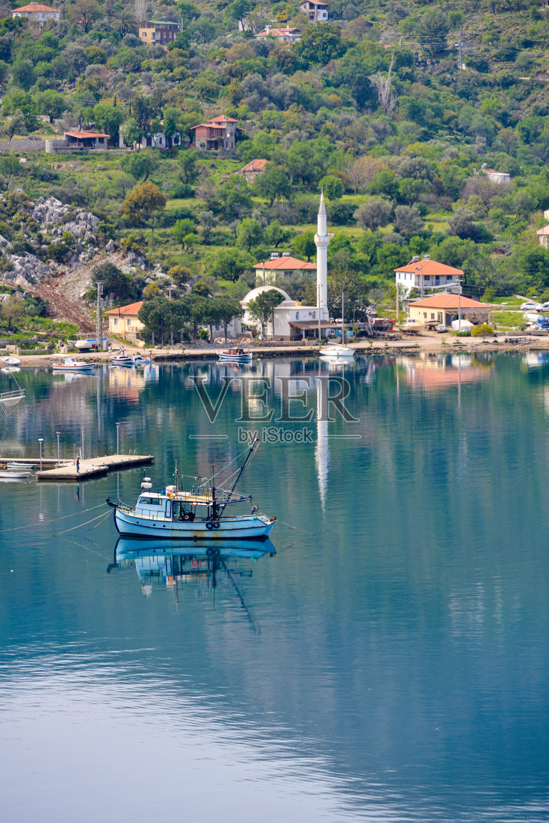 来自土耳其马尔马里斯的塞利米耶湾。照片摄影图片
