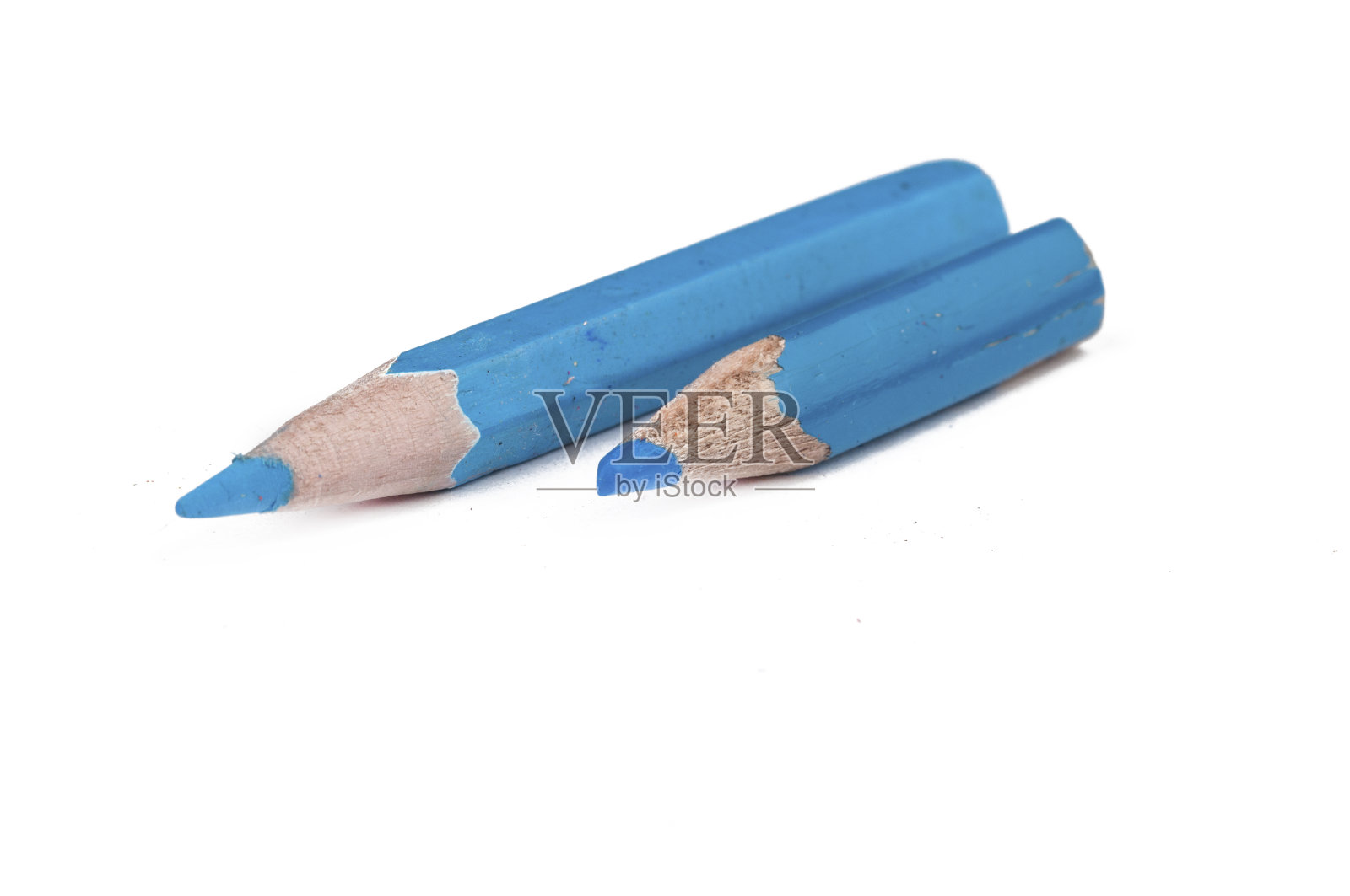 彩色铅笔孤立在白色背景上。副本的空间。照片摄影图片